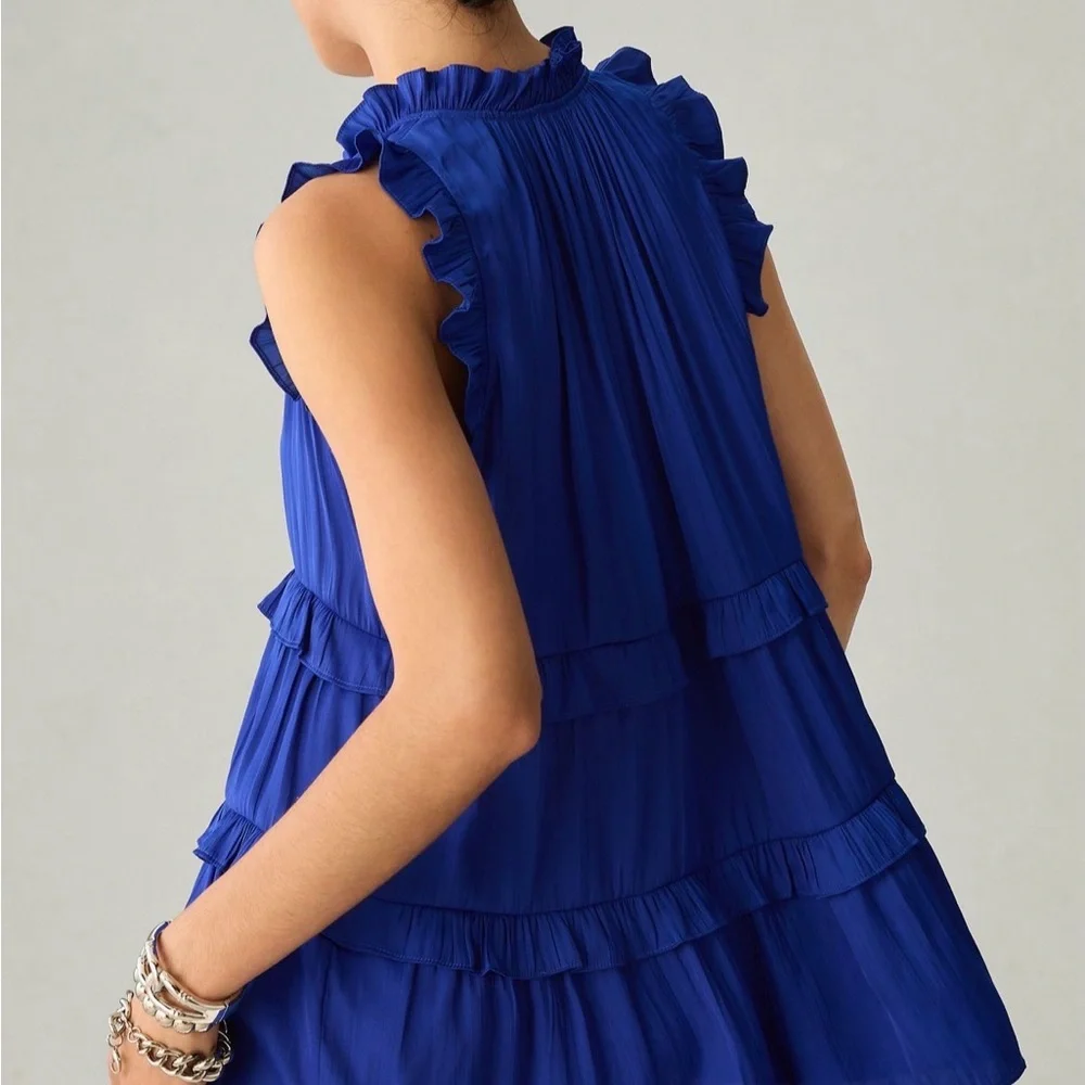 Tiered Ruffle V-Neck Sleeveless Blouse ladies Large NWT - Picture 4 of 5